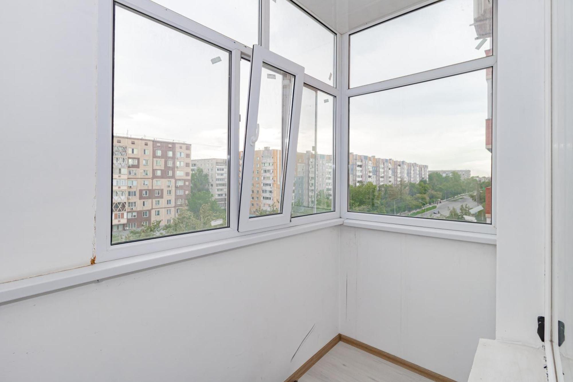 Апартаменты С Видом На Город Pavlodar Buitenkant foto